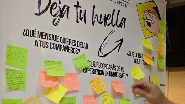 muro postit Univérsate